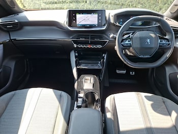 Used Peugeot 2008 2023 for sale - 79555454: Photo