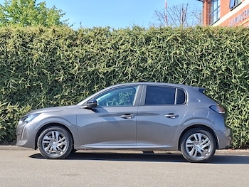 Used Peugeot 208 2022 for sale - 79581250: Photo