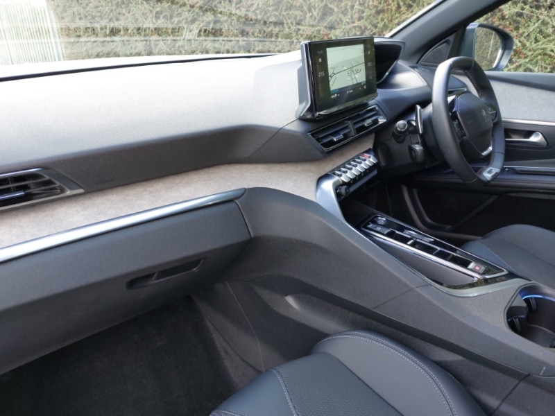 Used Peugeot 3008 2023 for sale - 77874042: Photo 5