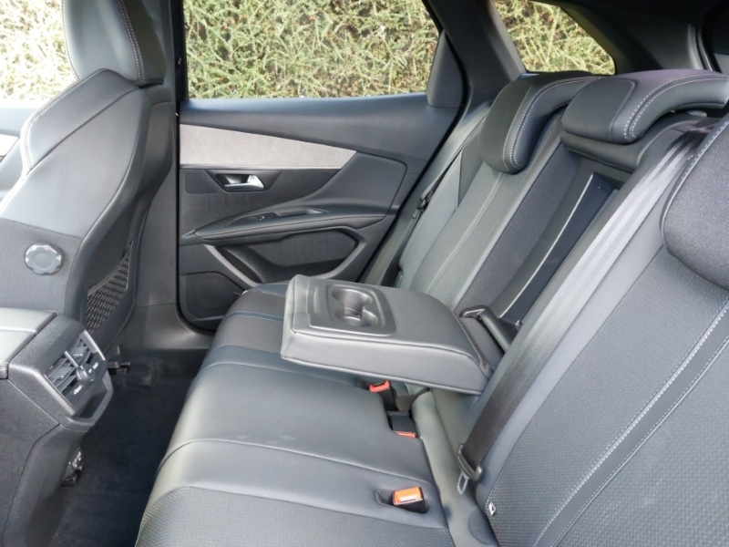 Used Peugeot 3008 2023 for sale - 77874042: Photo 6