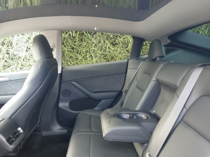 Used Tesla Model Y 2022 for sale - 76613969: Photo 6