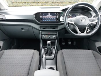 Used Volkswagen T-Cross 2019 for sale - 77491400: Photo