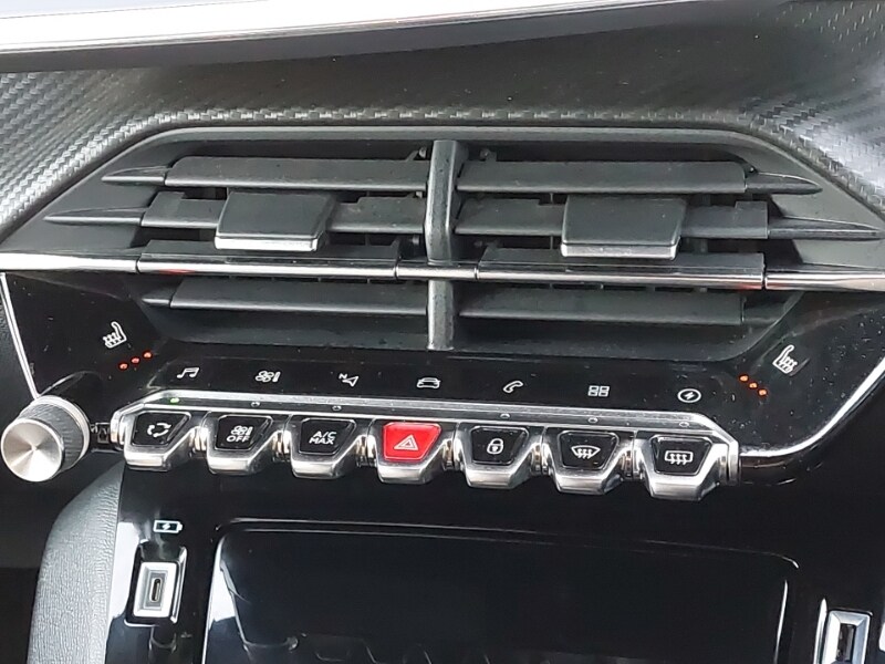 Used Peugeot 208 2021 for sale - 77112060: Photo 16