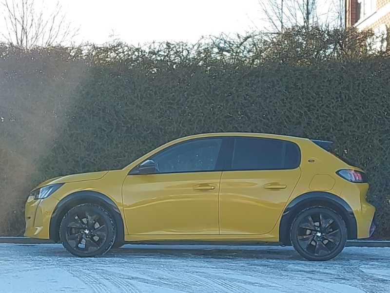 Used Peugeot 208 2021 for sale - 77112060: Photo 4