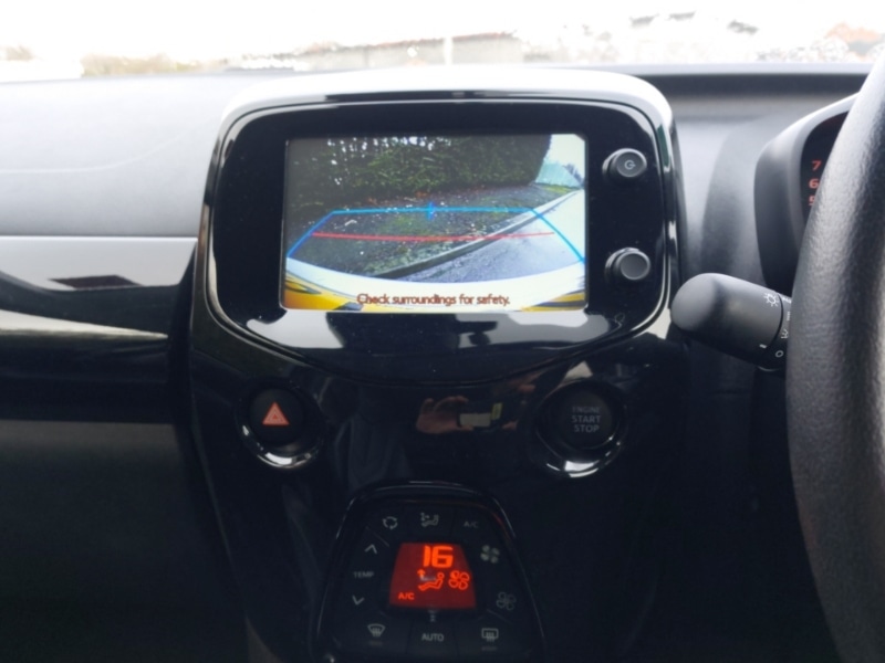 Used Toyota AYGO 2018 for sale - 77623402: Photo 11