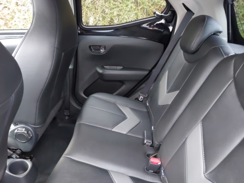 Used Toyota AYGO 2018 for sale - 77623402: Photo 6