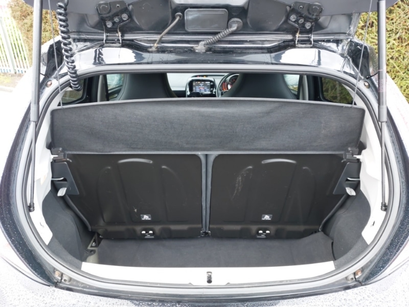 Used Toyota AYGO 2018 for sale - 77623402: Photo 8