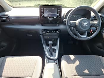 Used Toyota Yaris 2023 for sale - 79517166: Photo
