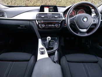 Used BMW 3 Series 2018 for sale - 77178490: Photo