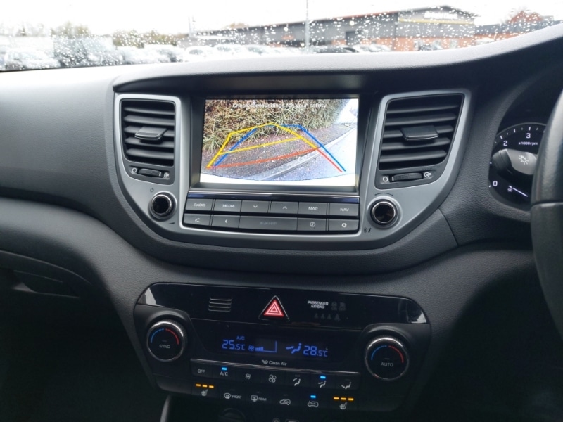 Used Hyundai TUCSON 2016 for sale - 76763920: Photo 11