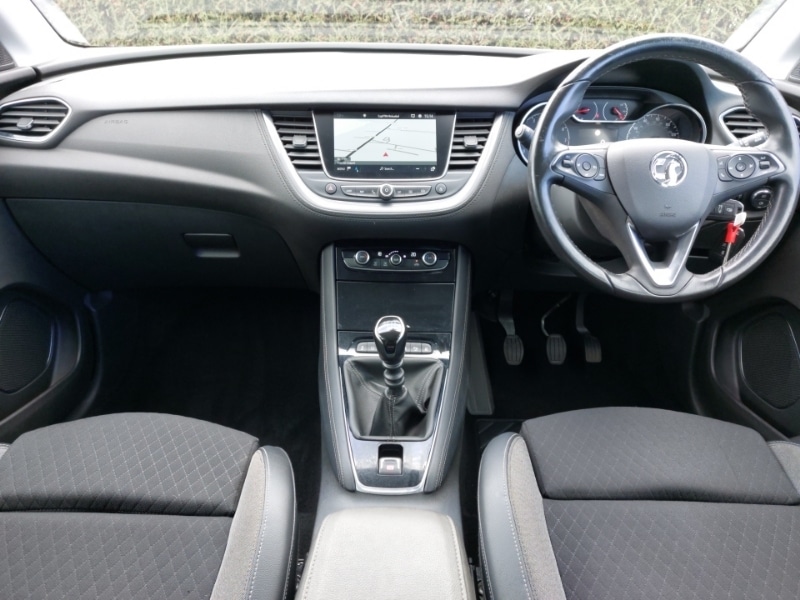 Used Vauxhall Grandland X 2019 for sale - 77832337: Photo 2