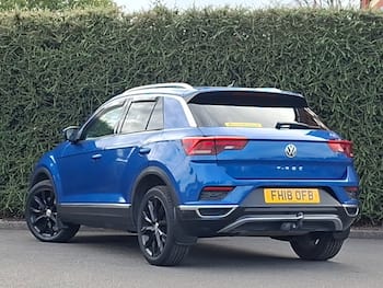 Used Volkswagen T-Roc 2018 for sale - 79857864: Photo