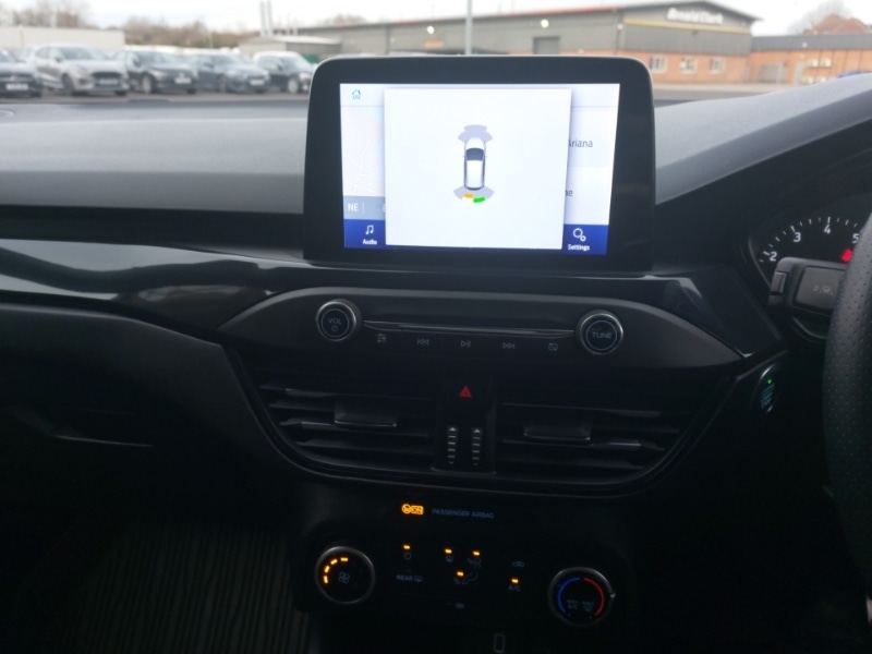 Used Ford Focus 2020 for sale - 77201867: Photo 11