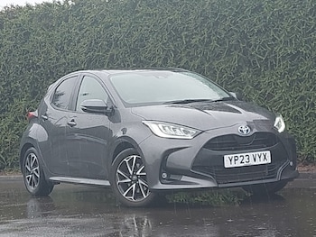 Used Toyota Yaris 2023 for sale - 78872417: Photo