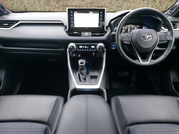 Used Toyota RAV4 2019 for sale - 77569184: Photo