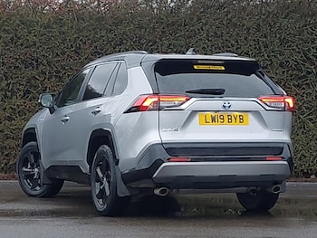 Used Toyota RAV4 2019 for sale - 77569184: Photo