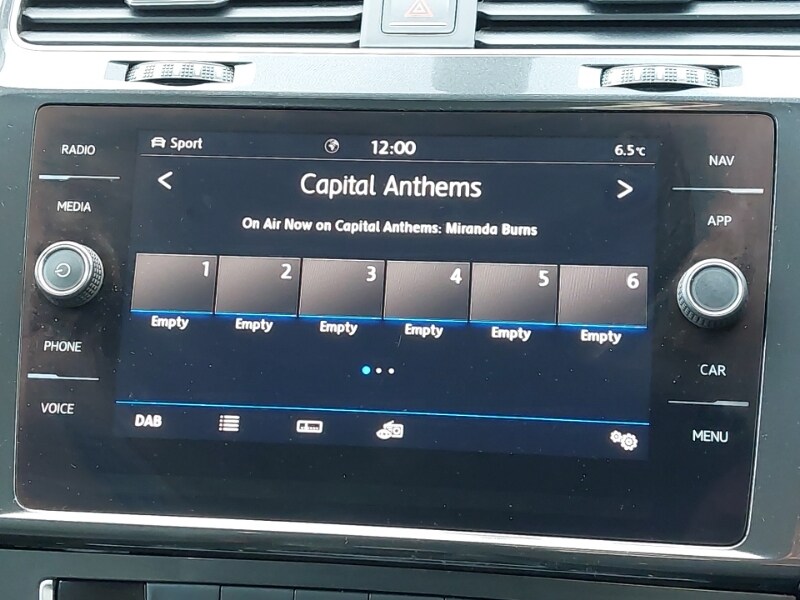 Used Volkswagen Golf 2017 for sale - 77352610: Photo 15