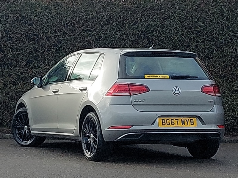 Used Volkswagen Golf 2017 for sale - 77352610: Photo 3