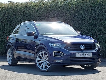 Used Volkswagen T-Roc 2019 for sale - 78342529: Photo