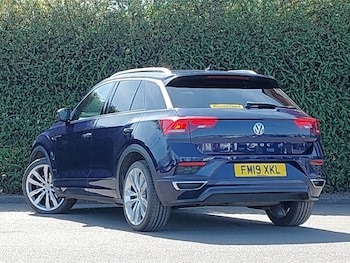 Used Volkswagen T-Roc 2019 for sale - 78342529: Photo
