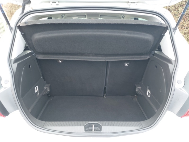 Used Vauxhall Corsa 2015 for sale - 77352783: Photo 8