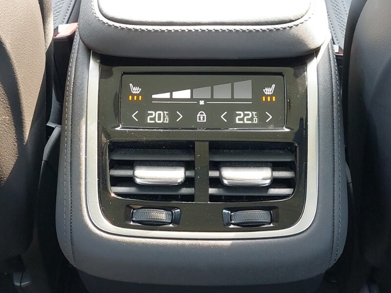 Used Volvo XC90 2025 for sale - 77947752: Photo 11