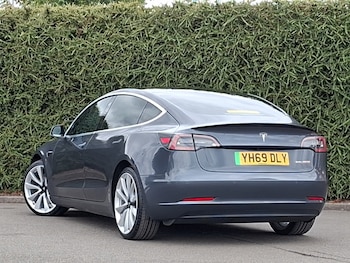 Used Tesla Model 3 2019 for sale - 79395608: Photo