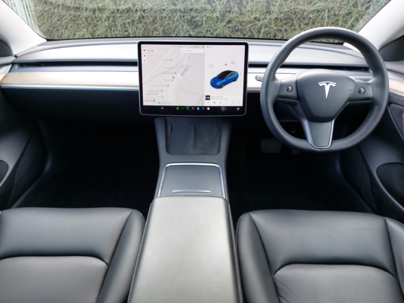 Used Tesla Model 3 2021 for sale - 76348590: Photo 2