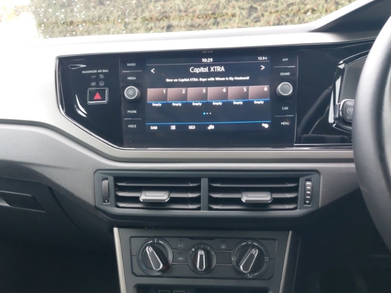 Used Volkswagen Polo 2018 for sale - 76556102: Photo 10