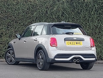 Used MINI Cooper 2022 for sale - 76055068: Photo
