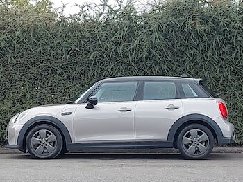 Used MINI Cooper 2022 for sale - 76055068: Photo