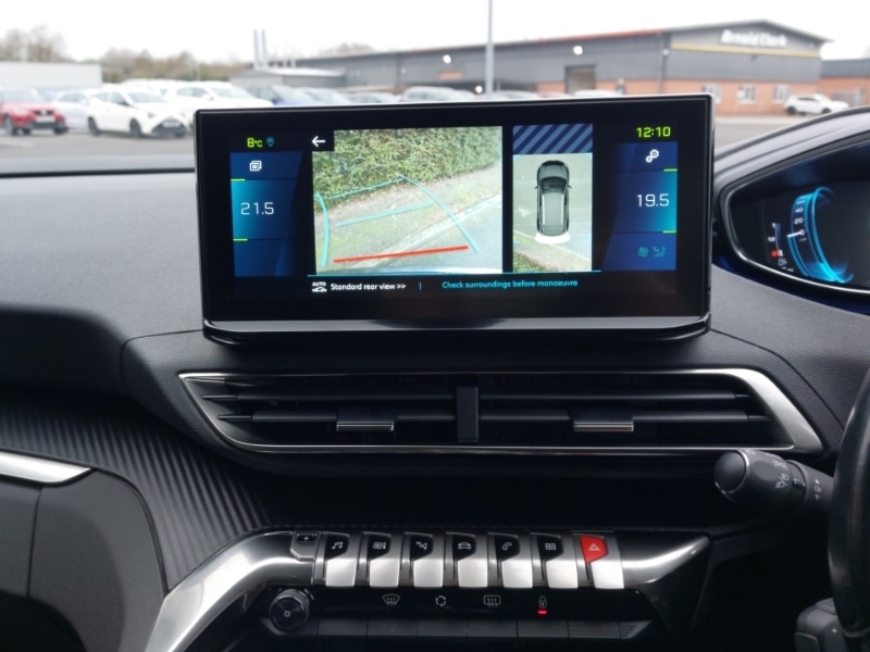 Used Peugeot 3008 2022 for sale - 77898082: Photo 11