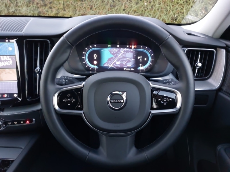 Used Volvo XC60 2024 for sale - 77150132: Photo 17