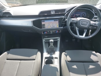 Used Audi Q3 2020 for sale - 75429271: Photo