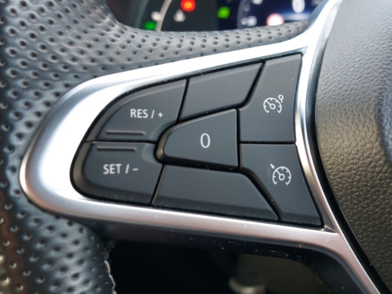 Used Renault Clio 2021 for sale - 76907269: Photo 14