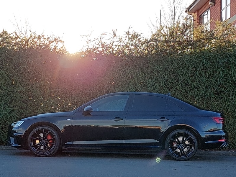Used Audi A4 2018 for sale - 76932499: Photo 4