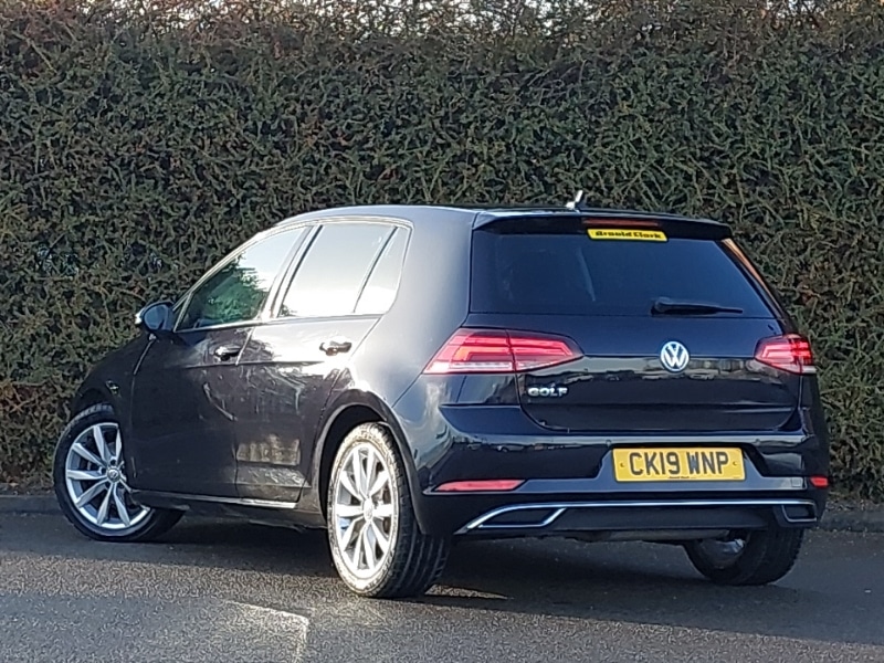 Used Volkswagen Golf 2019 for sale - 76860635: Photo 3