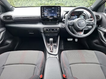 Used Toyota Yaris 2023 for sale - 78983930: Photo