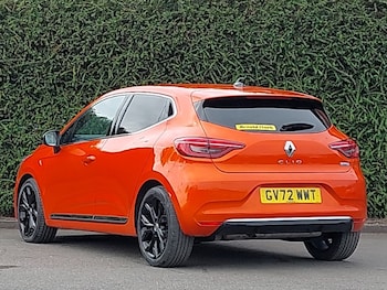 Used Renault Clio 2023 for sale - 78253402: Photo