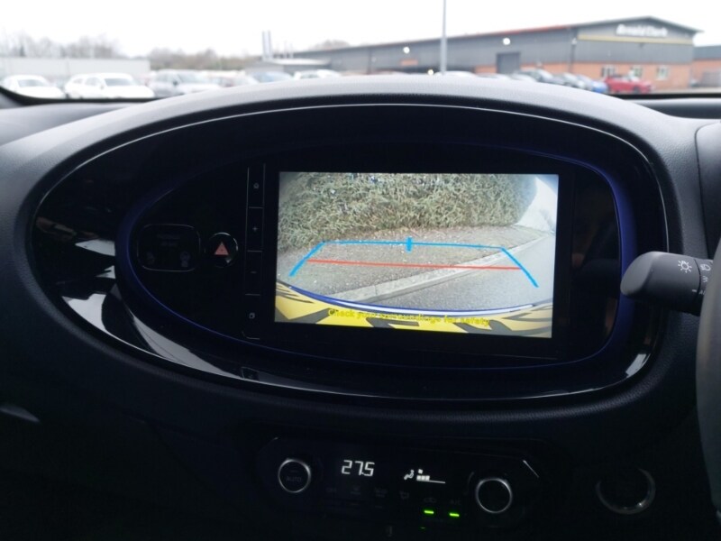 Used Toyota Aygo X 2022 for sale - 77448929: Photo 11