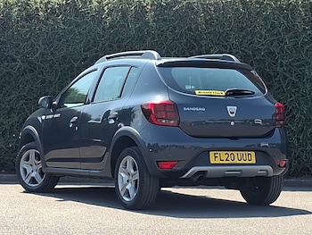Used Dacia Sandero Stepway 2020 for sale - 79144348: Photo