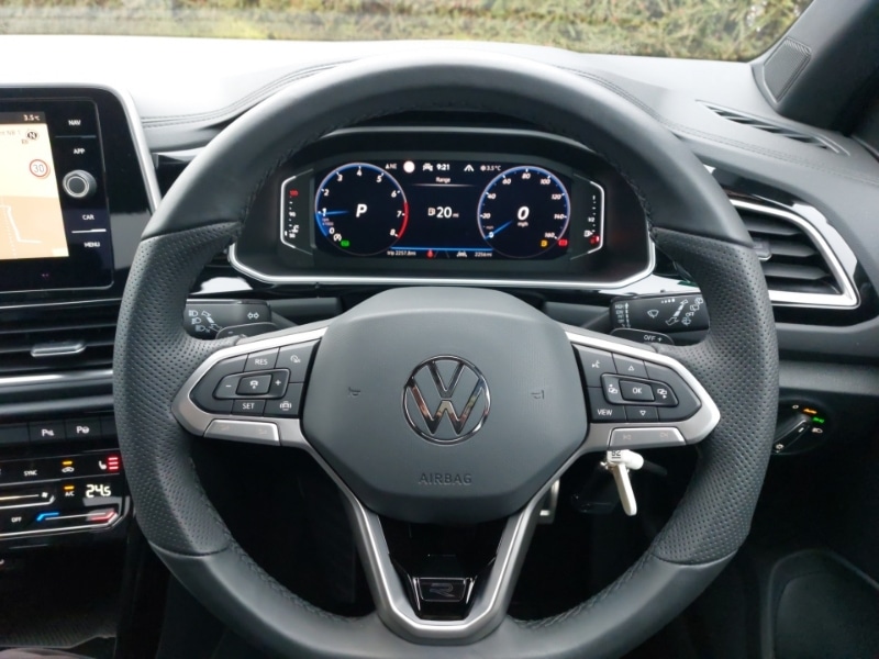 Used Volkswagen T-Roc 2025 for sale - 77141603: Photo 17