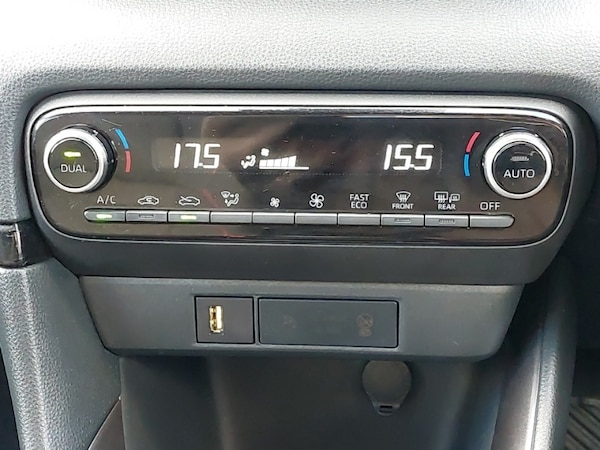 Used Toyota Yaris 2023 for sale - 76103623: Photo 15