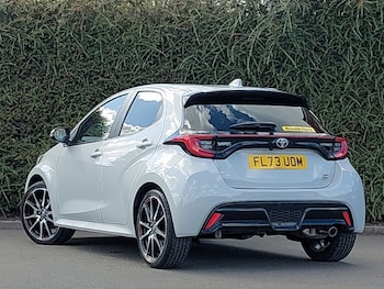 Used Toyota Yaris 2023 for sale - 76103623: Photo 3