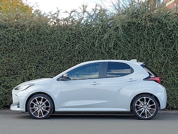 Used Toyota Yaris 2023 for sale - 76103623: Photo 4
