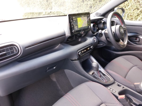 Used Toyota Yaris 2023 for sale - 76103623: Photo 5