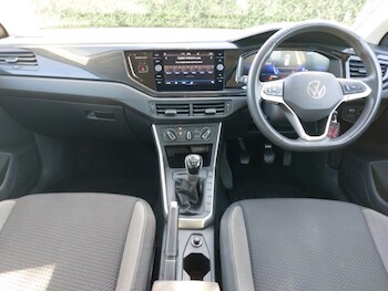 Used Volkswagen Polo 2024 for sale - 78333704: Photo