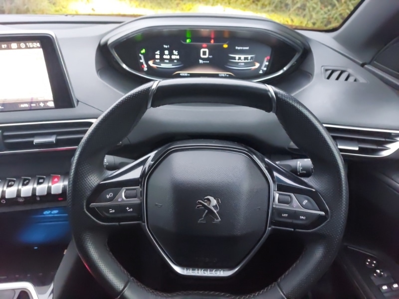 Used Peugeot 3008 2018 for sale - 76860629: Photo 17