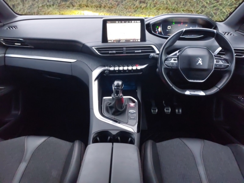 Used Peugeot 3008 2018 for sale - 76860629: Photo 2