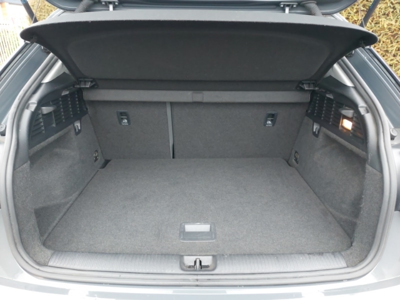 Used Audi Q2 2017 for sale - 77022064: Photo 8